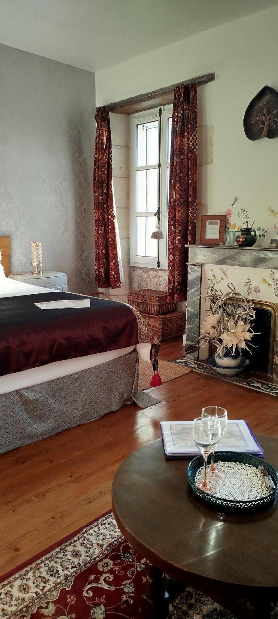Bed and Breakfast Logis Du Poirier Juignac Esterno foto